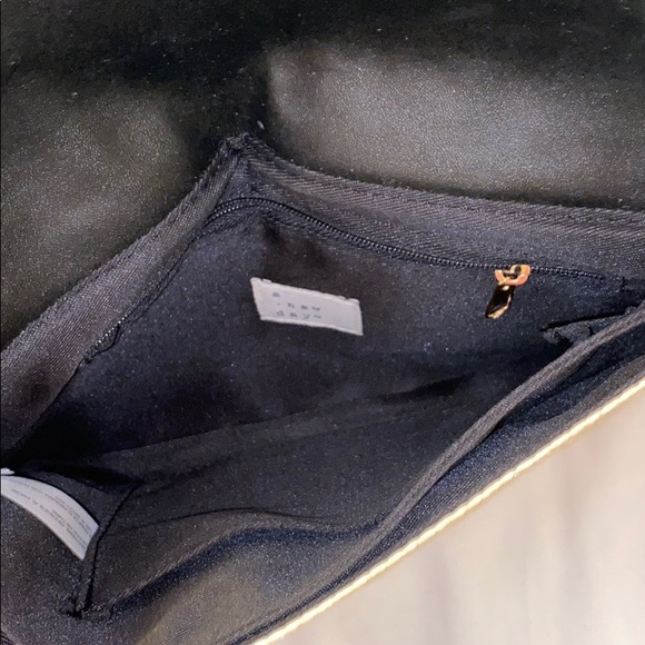 Clutch purse - Picture 3 of 3